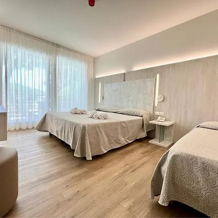 Park Hotel Pineta & Dependance Suite Eraclea Mare Exterior photo